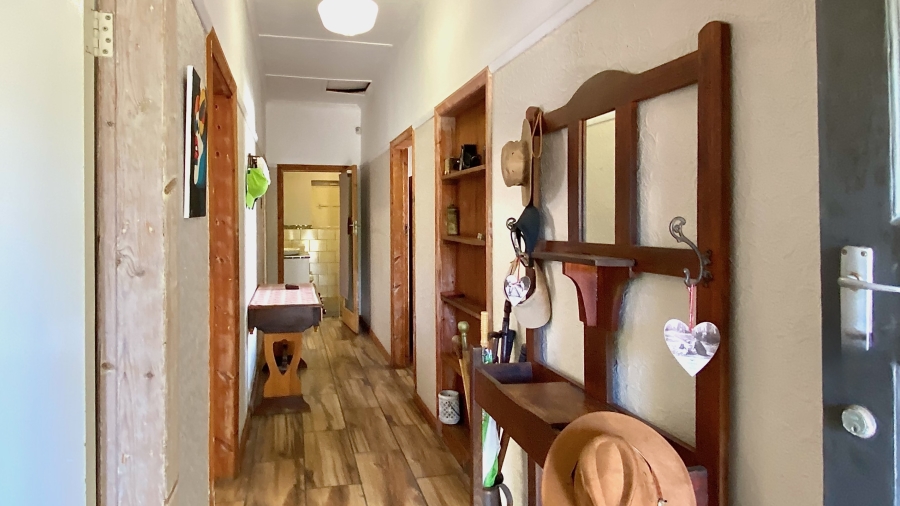 3 Bedroom Property for Sale in Laaiplek Western Cape